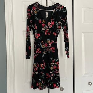 NWOT Loft wrap dress, size xs
